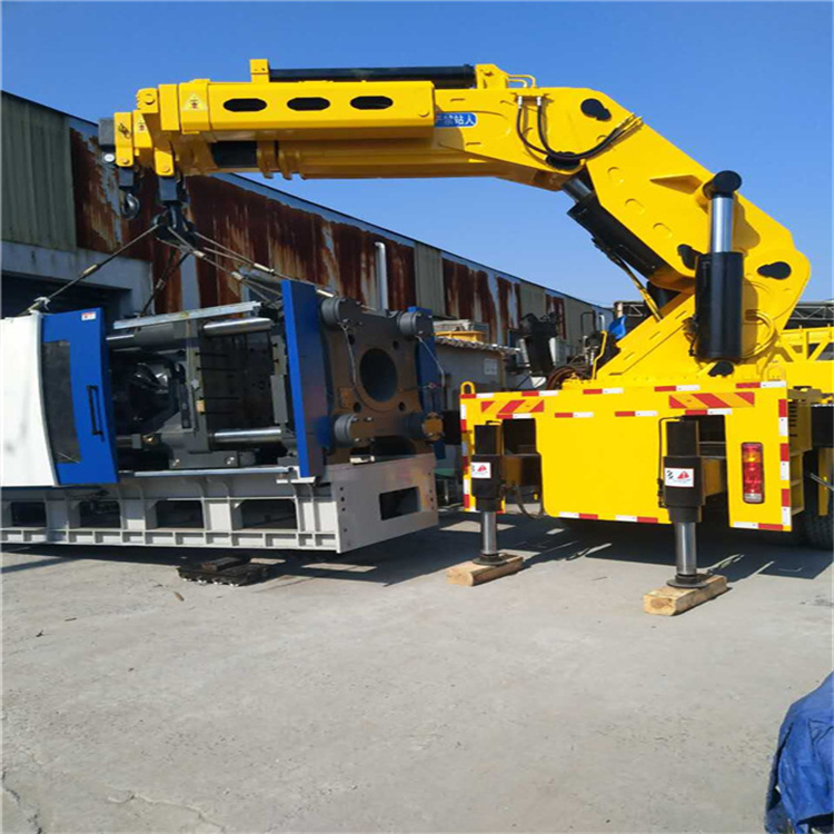 莱芜 大吨位折臂吊出租费用解析：一小时租赁多少钱