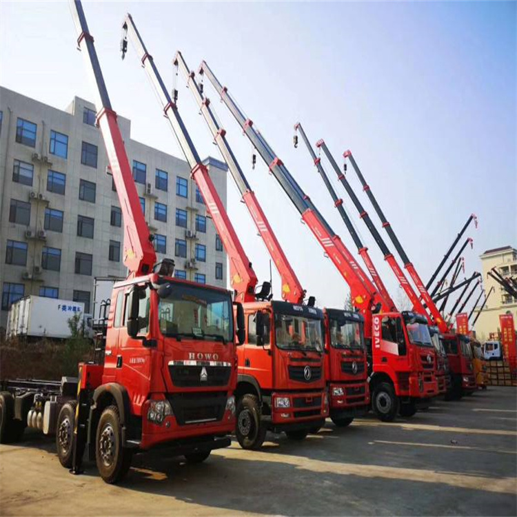 莱芜租专业吊车电话