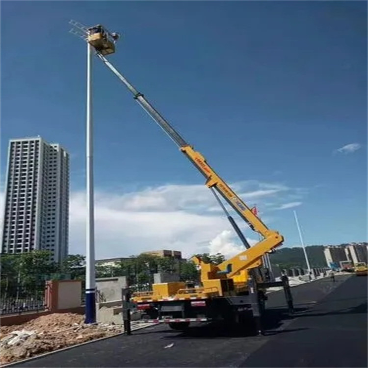 莱芜维修路灯的曲臂升降车出租