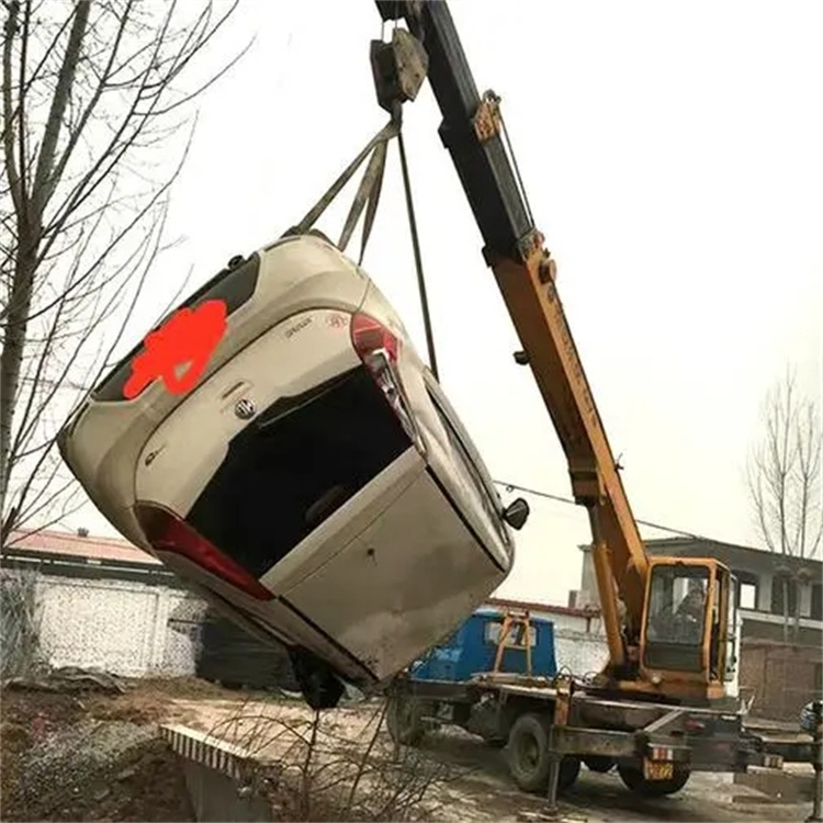 莱芜随时待命，吊车24小时道路救援服务全解析